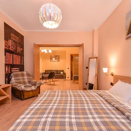 Sofia Dream Apartment - The Library - 3-Bdr, 2-Bthr By Flat Mаnager Εξωτερικό φωτογραφία